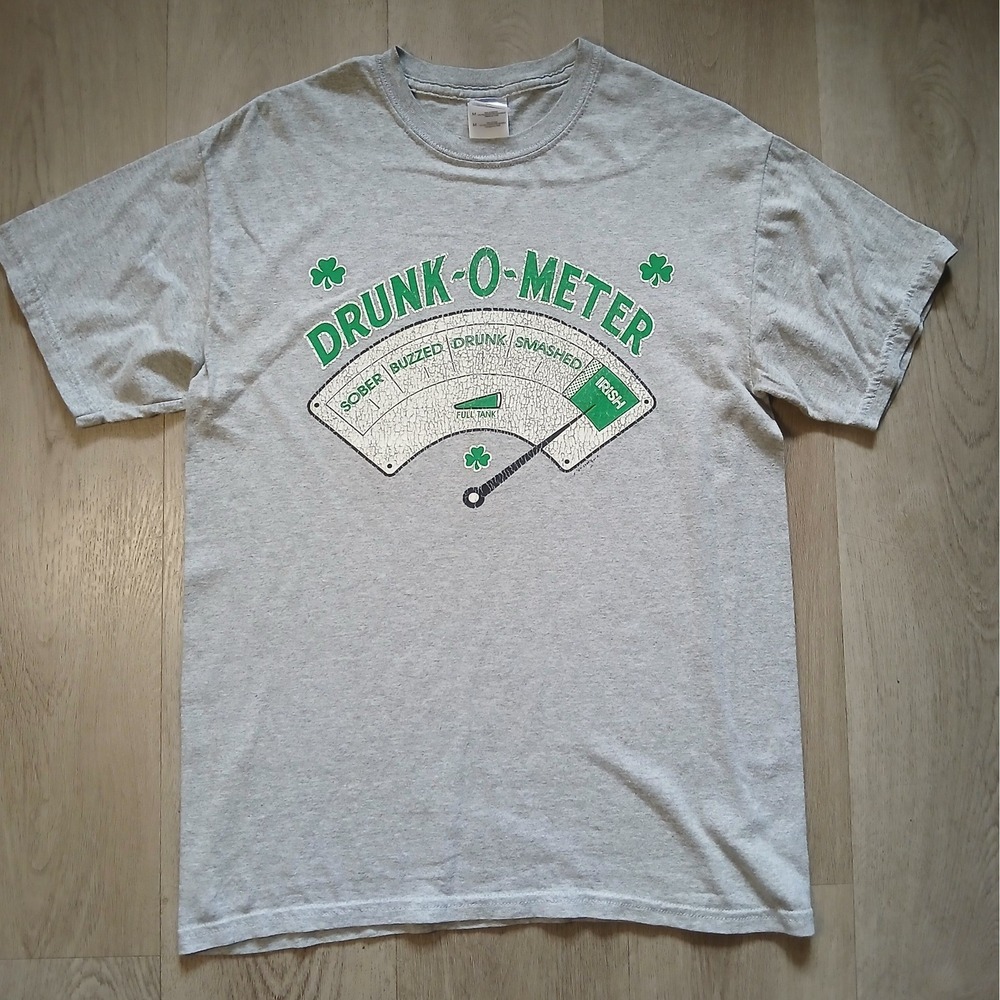 Gildan T-Shirt Mens Medium Grey Drunk-O-Meter St Patricks Day Graphic Tee
